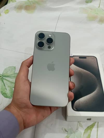 iPhone 15 pro max factory unlock