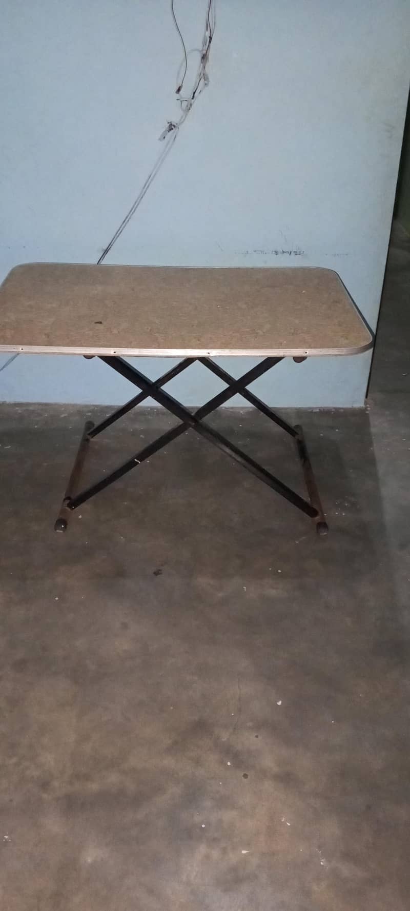 folding table 1