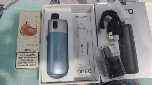 Oxva Oneo Pod with 20 ML peach Flavour Bottle