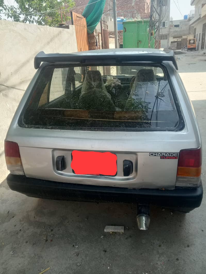 charade 1985 model 1