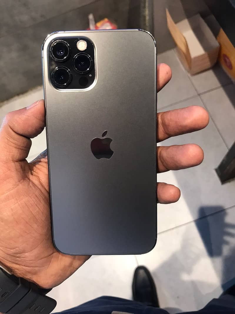 Iphone 12pro 128 0