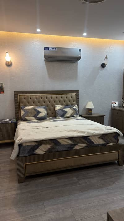 King size bed set