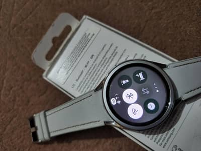 galaxy watch 6 classic 43mm LTE silver