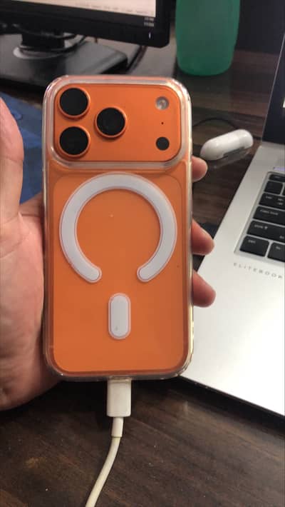 Apple iPhone 17 Pro jv