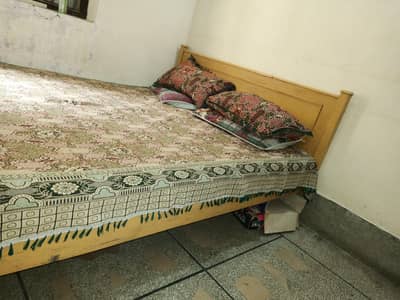 Used Bed With Matress