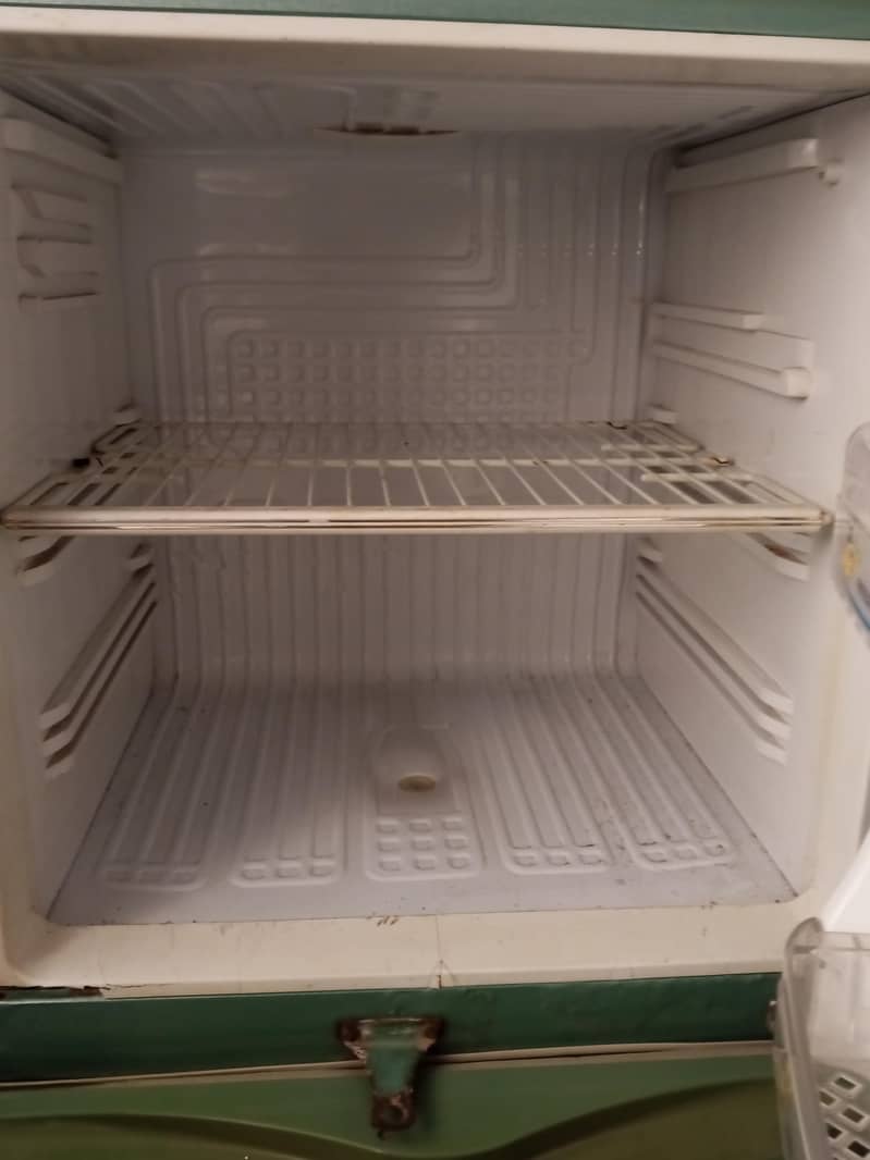 refrigerator 2
