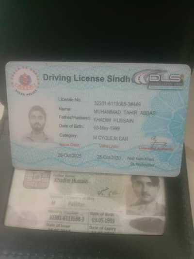 im driver need job  full time mai driver hun mujhe job chahi ya karach