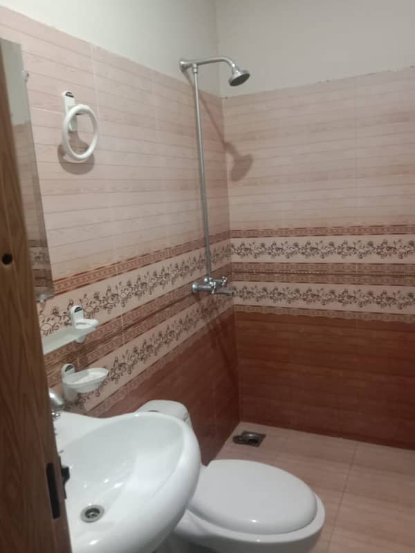 FLAT FOR RENT 2