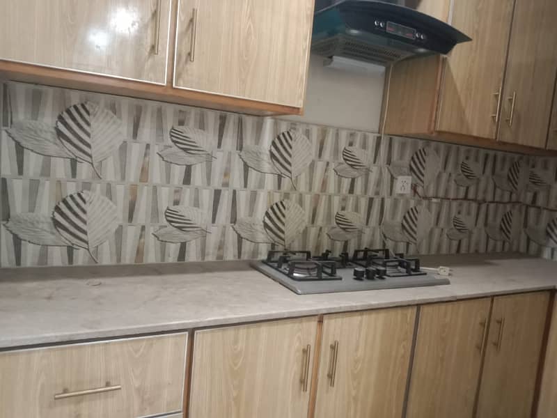 FLAT FOR RENT 7