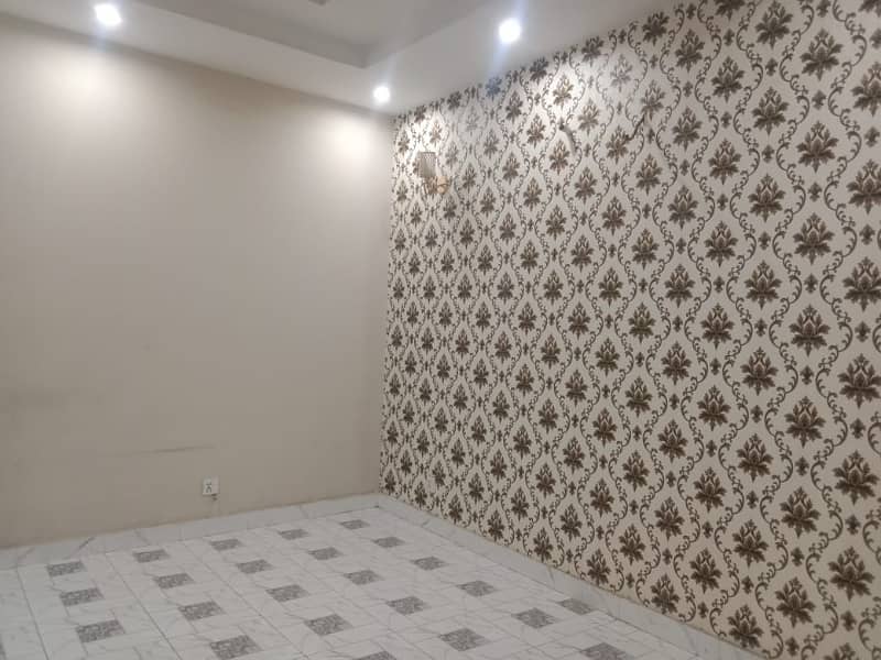 FLAT FOR RENT 9