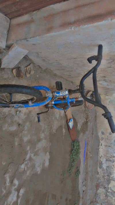 imported cycle made in USA company Apollo