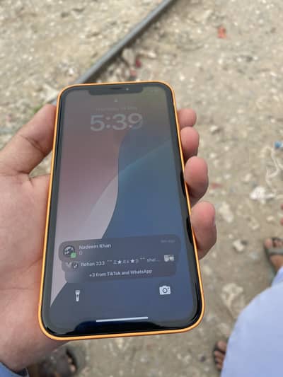 iPhone XR convert 17 pro max