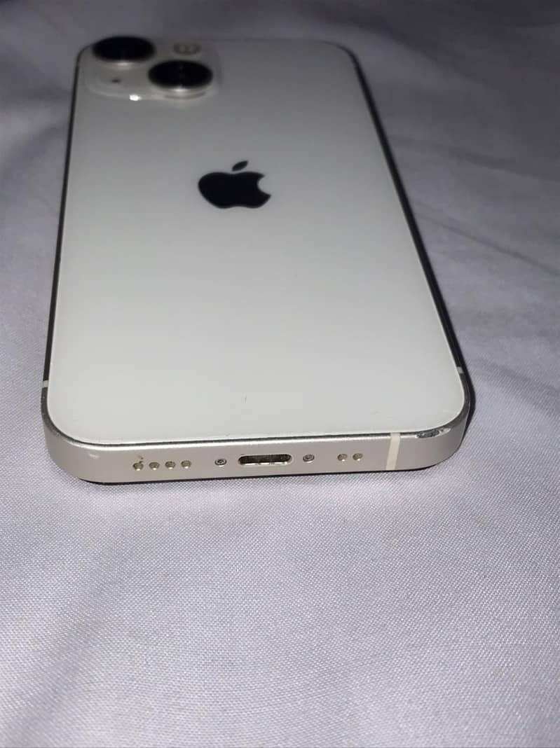 Apple iPhone 13 mini 9