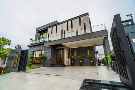 Beautiful Designed Kanal Bungalow With Modern Elevation For Ren Now In DHA Phase 6