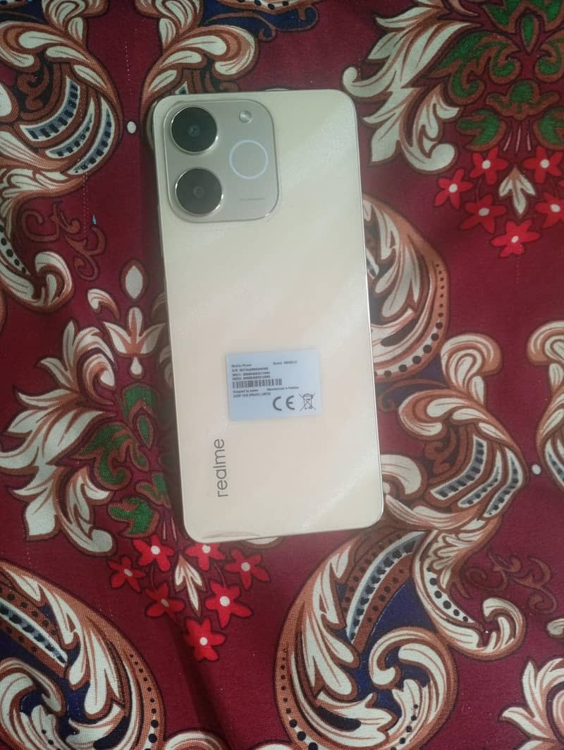 realme note 70 3