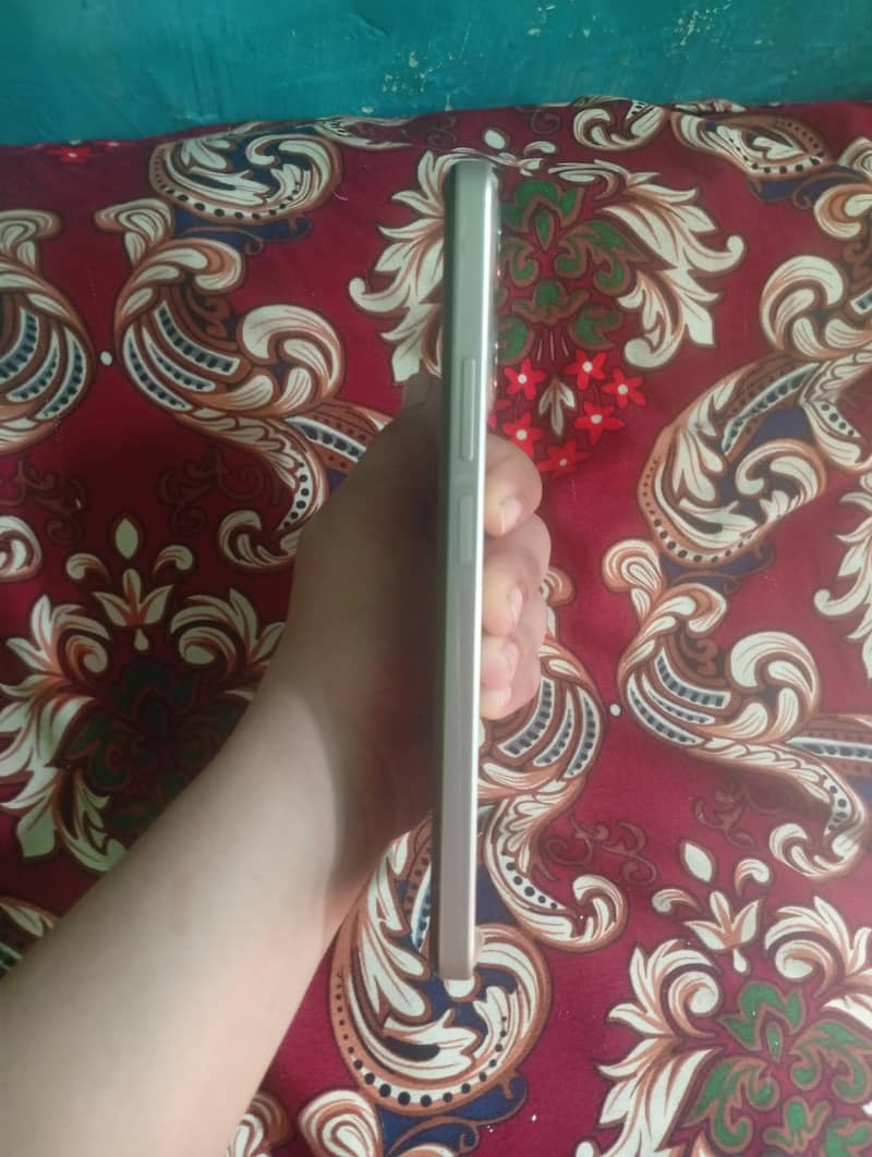 realme note 70 6