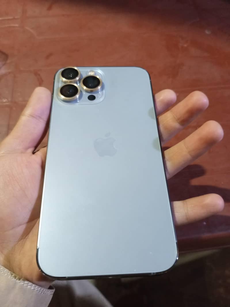 IPHONE 13 PRO MAX 2