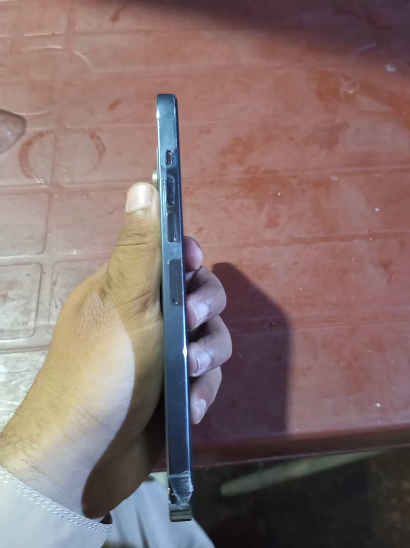 IPHONE 13 PRO MAX 3
