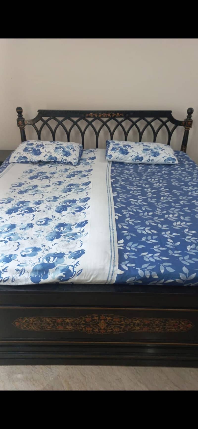 Double Bed King-Size 1