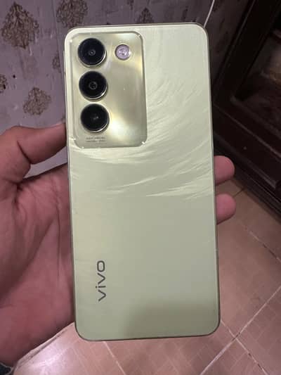 vivo y100 10/ 8.5 no open no repair complete box