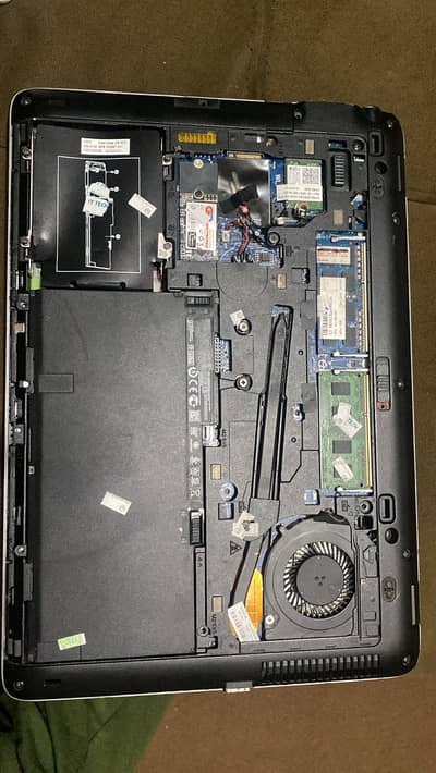 Need motherboard Hp 840 G2