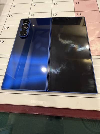 Fold 7 256 Gb FU complete Box
