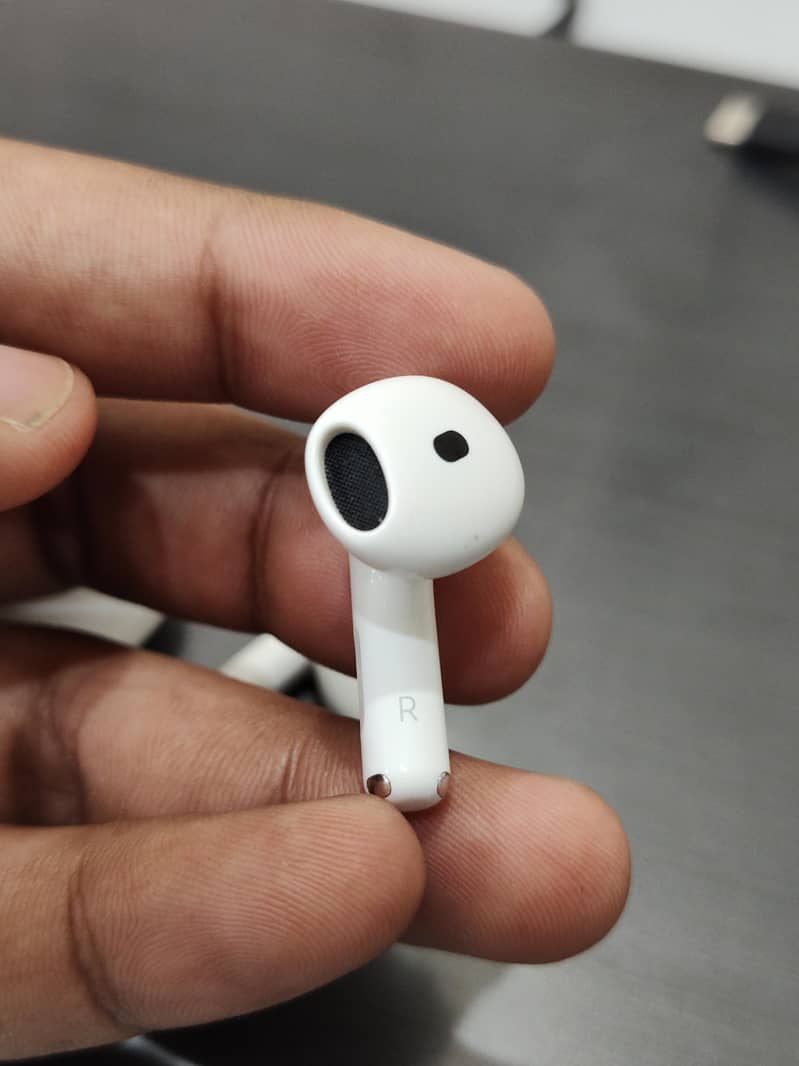aipods 4th generation 0