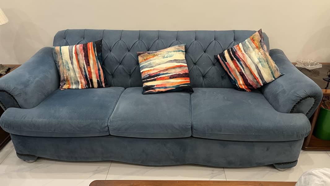 Barely used premium sofa set 2