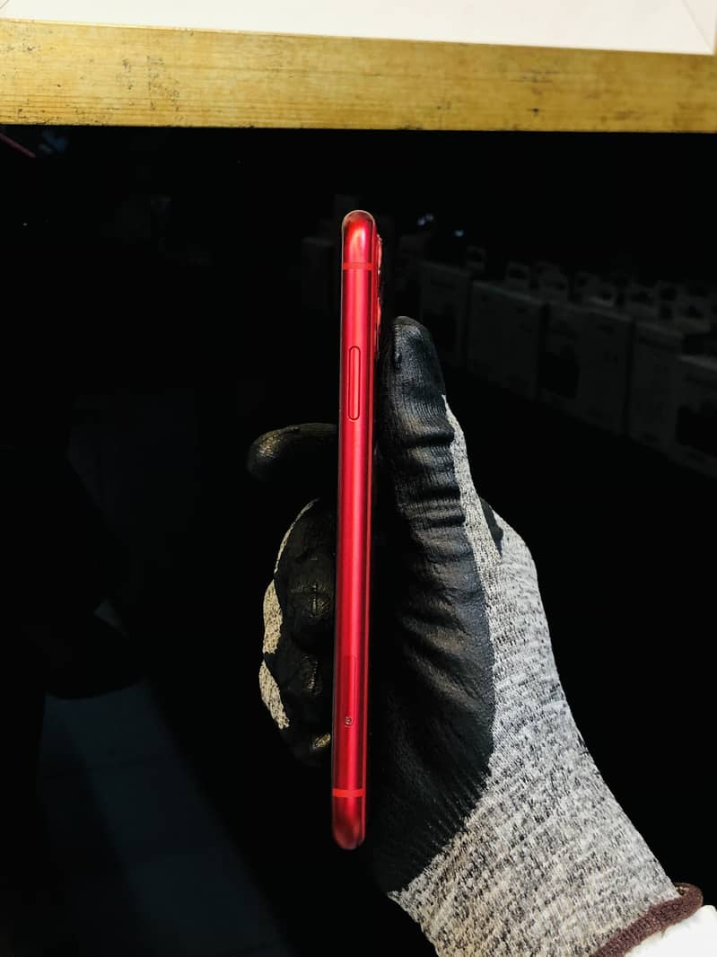 IPHONE 11 1