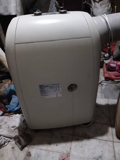 Tecno Portable  AC  condition /1 Ton /Working