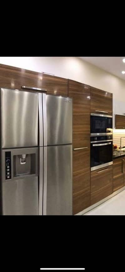 Hitachi Fridge and freezer 4 door