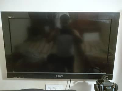Sony Bravia 32 inch TV for sale