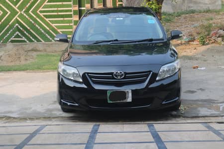 > Toyota Corolla XLI 2011 – Black, Seal to Seal Genuine, Good Fuel Ave