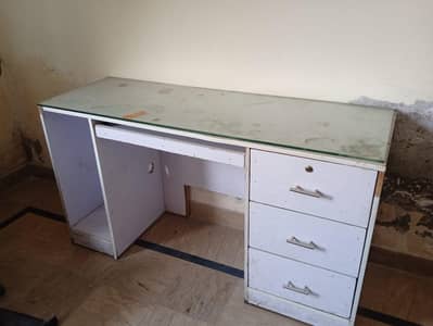 study table