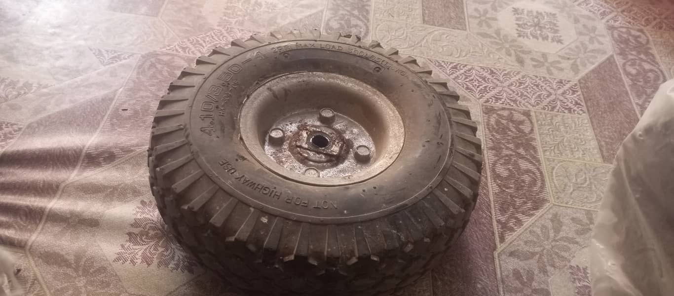 10" Solid wheels 4pcs 1