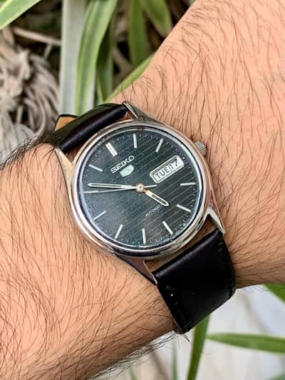 SIEKO 5 Dial size : 36mm Day date Automatic