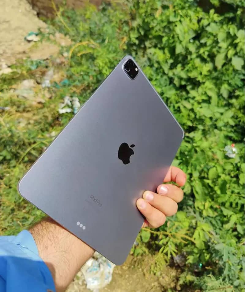 iPad pro M2 2
