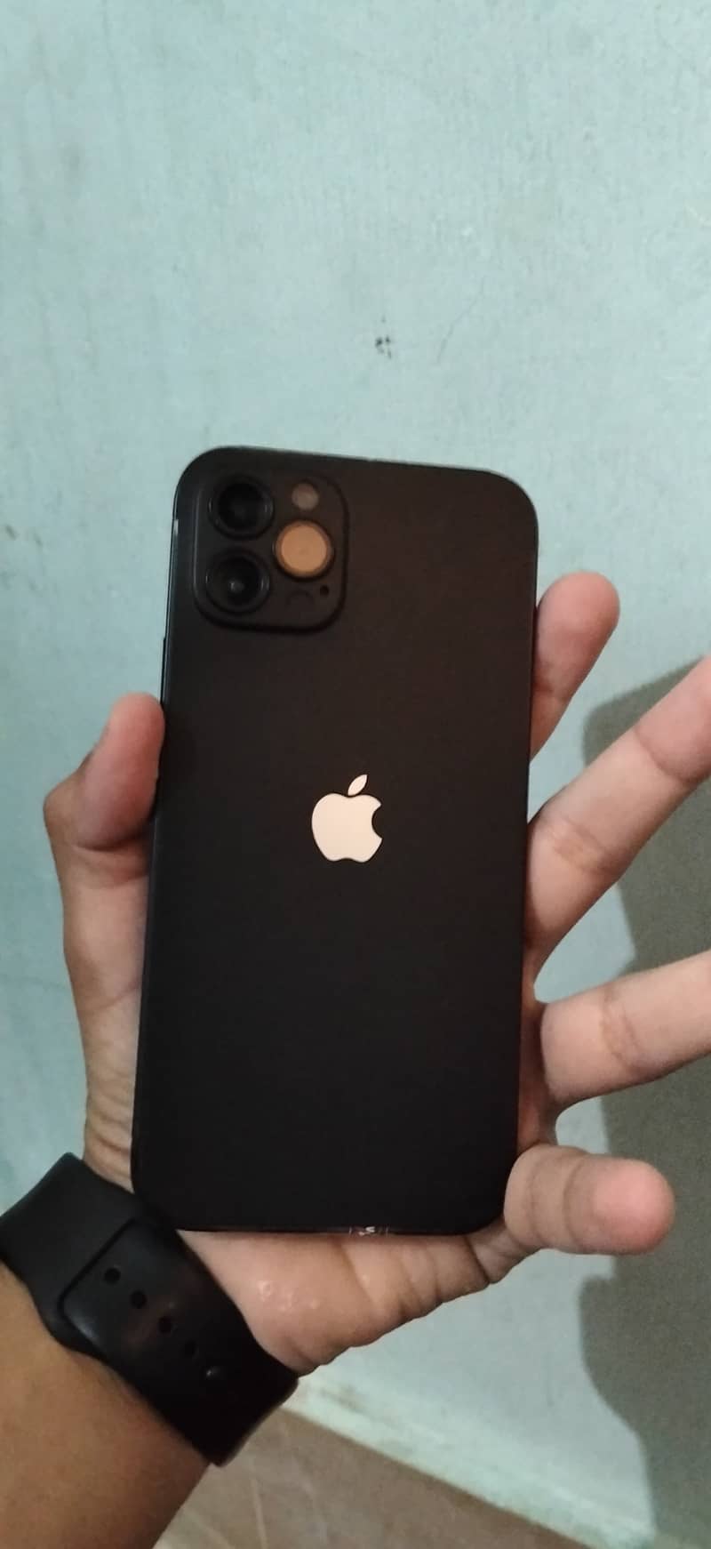 iPhone 12 3