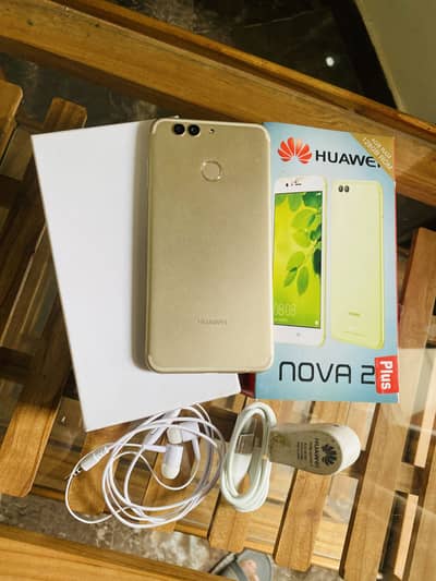 Huawei Nova 2 Plus (4/128)urgent Sale. 03/09/10/18/123