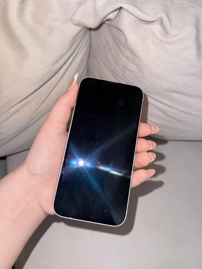 iPhone 14 2