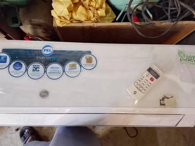 pel inverter 1.5/1 ton gas lock mint condition