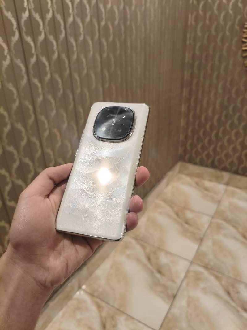 Redmi note 14 pro plus 0