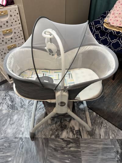 Baby Swing/ Baby Mastella/ Bassinet