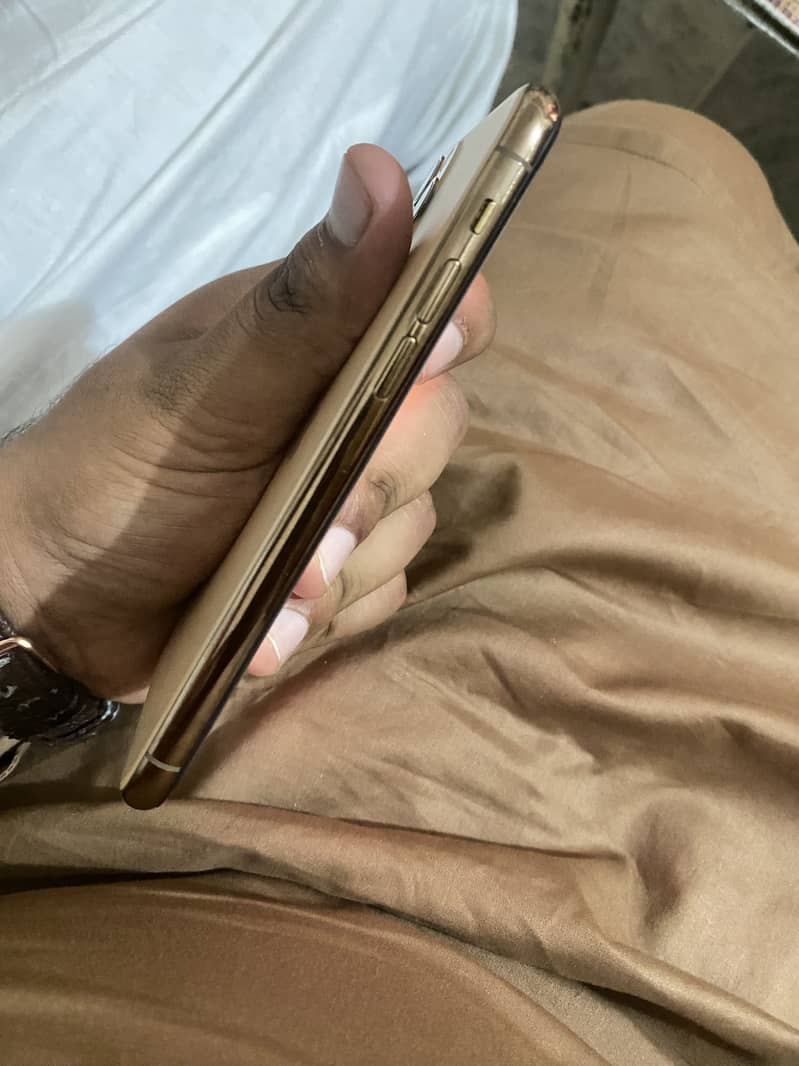 Iphone 11 pro 1