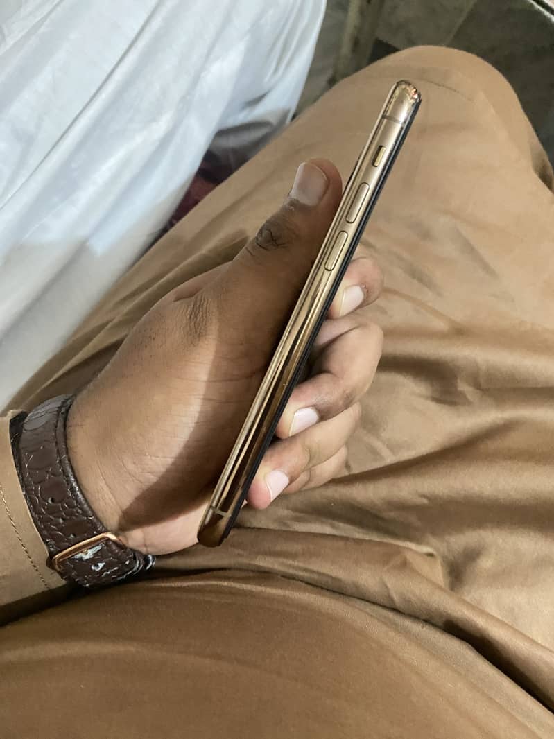 Iphone 11 pro 7