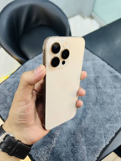 I phone 16 pro max factory unlock 256 gb