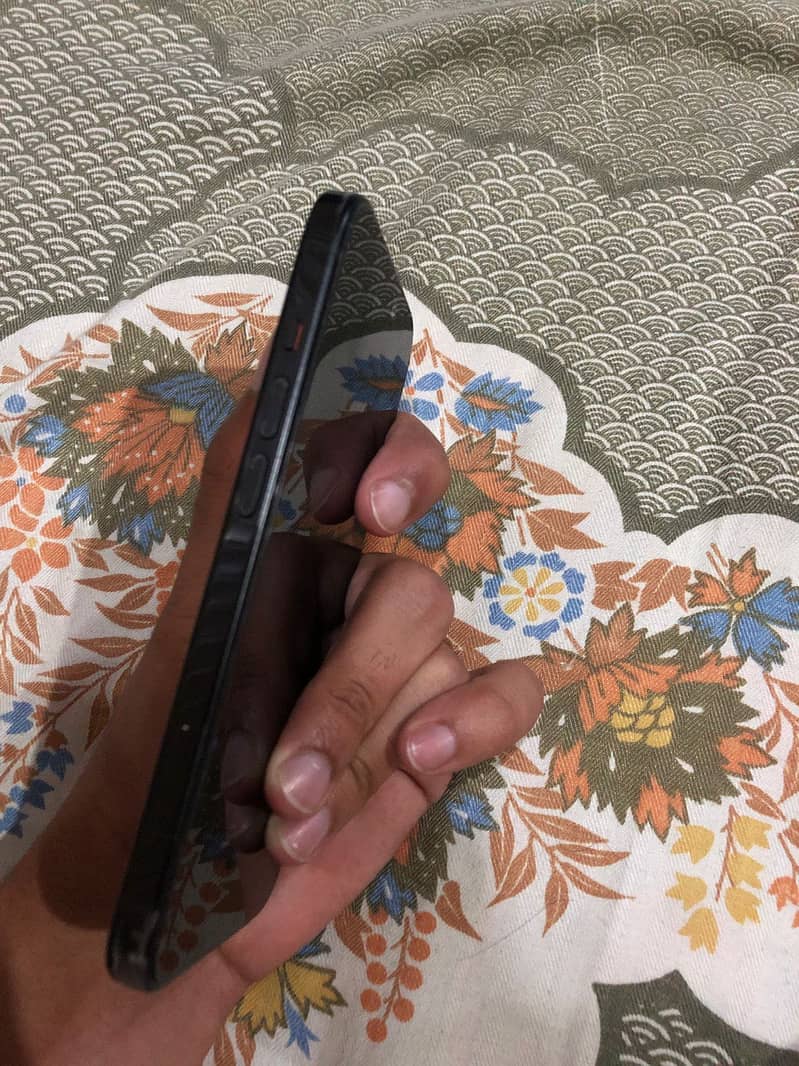 Iphone 15 3