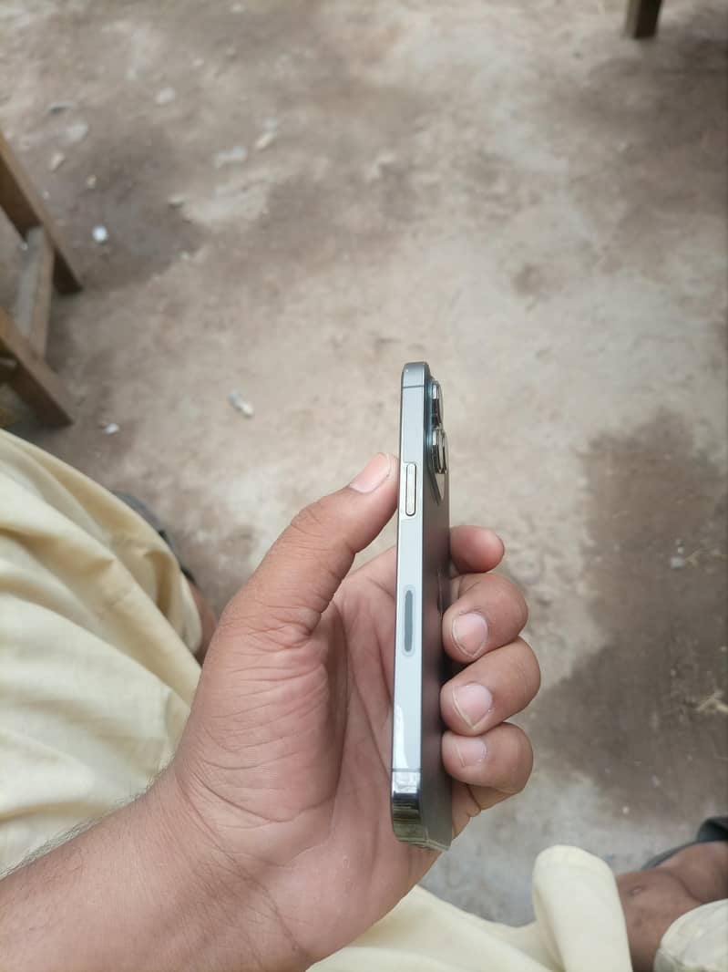 Iphone 13 pro JV 2