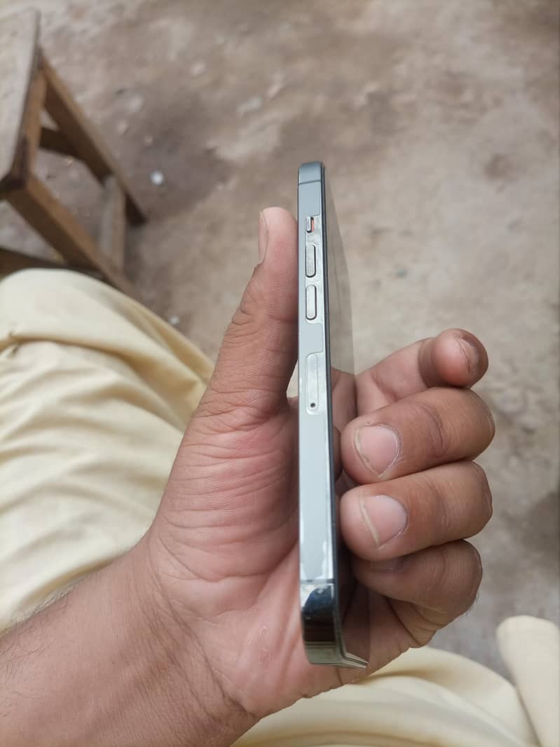 Iphone 13 pro JV 3