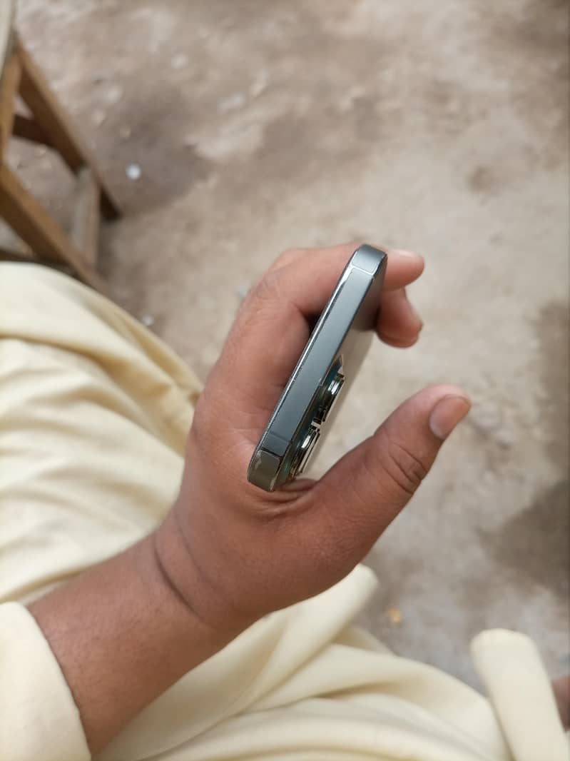Iphone 13 pro JV 5
